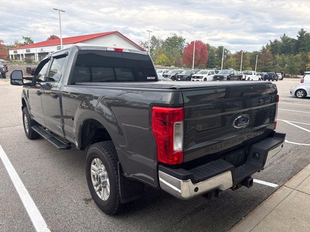 Used 2019 Ford F250 XLT w/ XLT Value Package AWD/4WD image 4
