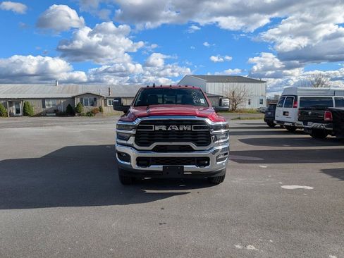 New 2026 RAM 2500 Tradesman AWD/4WD image 9