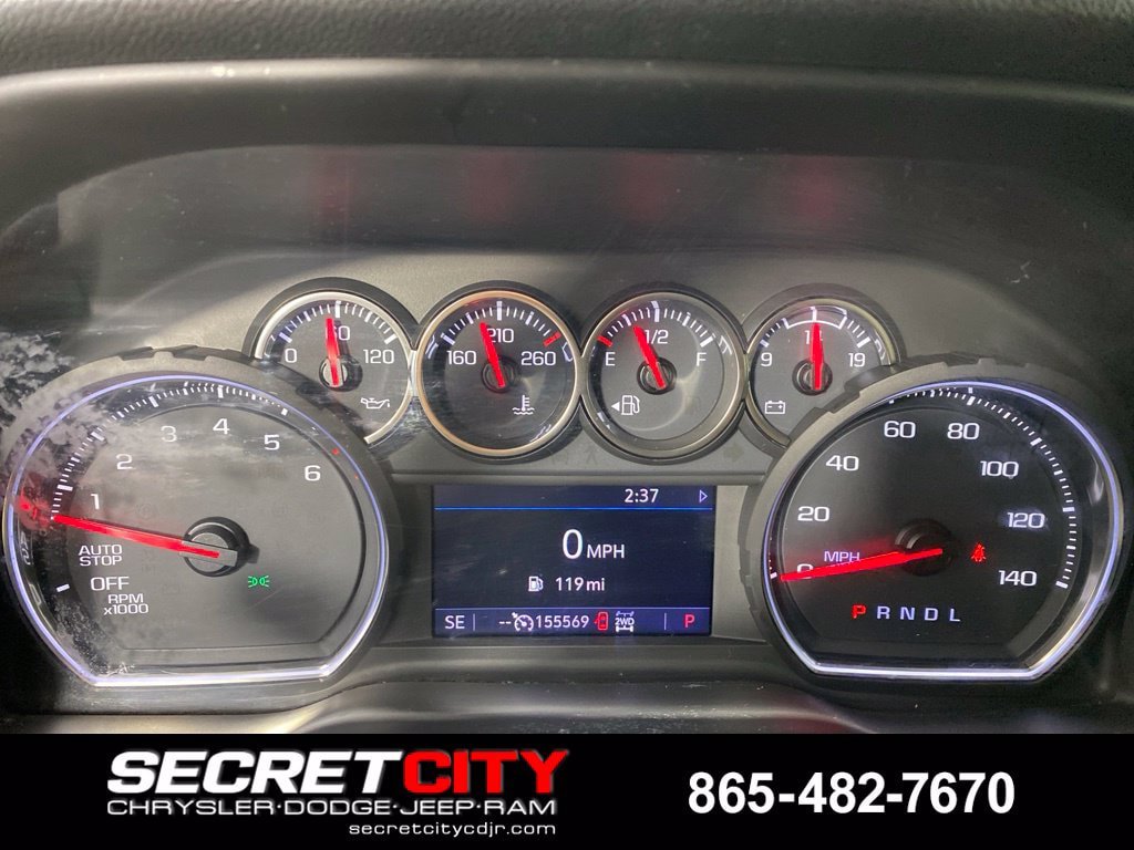 Used 2020 Chevrolet Silverado 1500 LT w/ Convenience Package AWD/4WD image 17