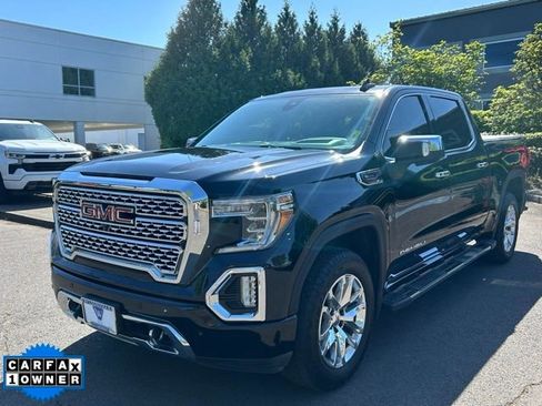 Used 2020 GMC Sierra 1500 Denali w/ Technology Package AWD/4WD image 3