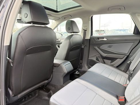 New 2026 Volkswagen Jetta SE image 12