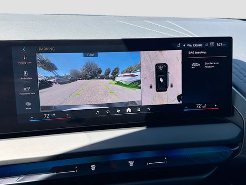 Used 2025 BMW X3 xDrive30i image 32