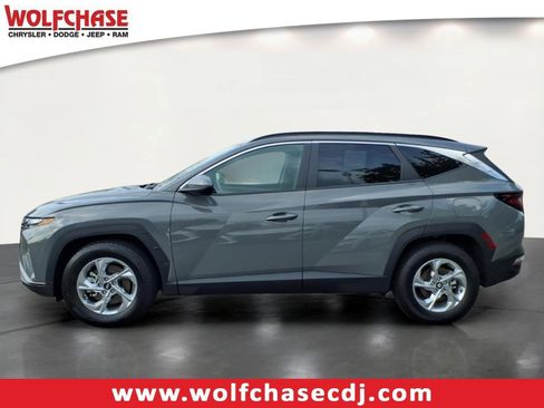 Used 2024 Hyundai Tucson SEL FWD image 2