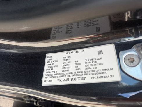 Used 2025 Tesla Model 3 RWD image 36