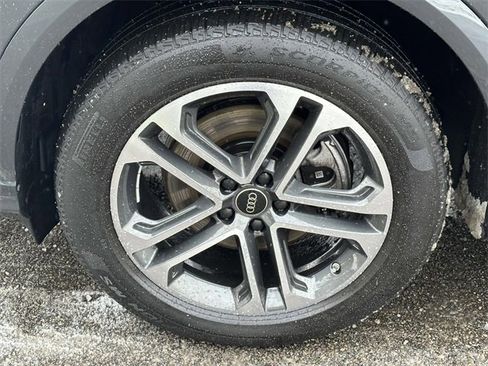 Certified 2025 Audi Q5 Premium Plus w/ Premium Plus image 8