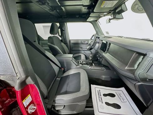 Used 2025 Ford Bronco Big Bend image 34