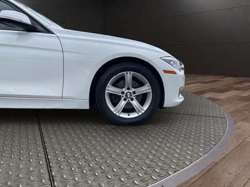 Used 2014 BMW 320i xDrive Sedan AWD/4WD image 22
