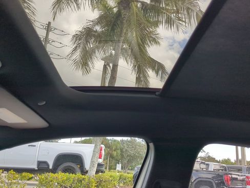 Used 2021 Mercedes-Benz A 220 image 21