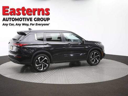 Used 2024 Mitsubishi Outlander SE AWD/4WD image 42