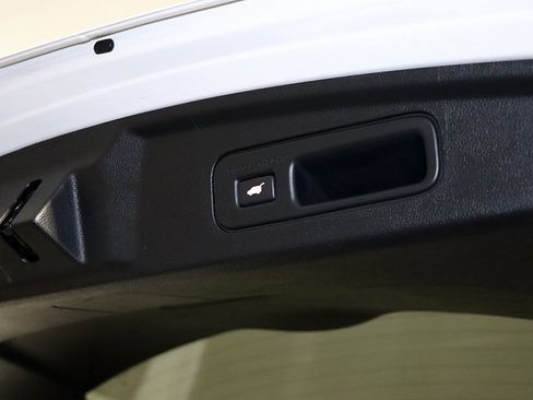 Certified 2023 Acura MDX SH-AWD w/ Technology Package image 31