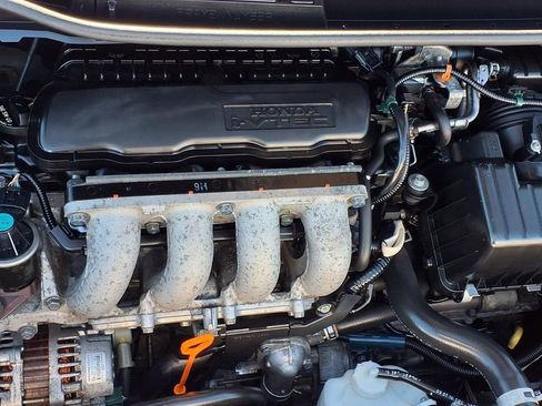 Used 2010 Honda Fit Sport image 17