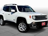 Used 2018 Jeep Renegade Latitude w/ Cold Weather Group image 2