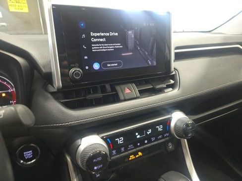 Used 2025 Toyota RAV4 XLE w/ Convenience Package image 15