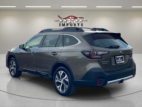Used 2022 Subaru Outback Limited image 3