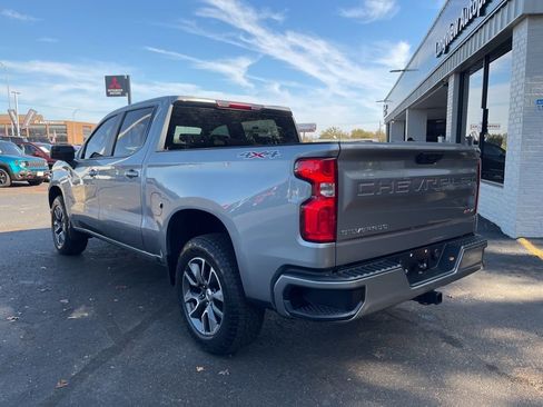 Used 2023 Chevrolet Silverado 1500 RST w/ Protection Package image 9