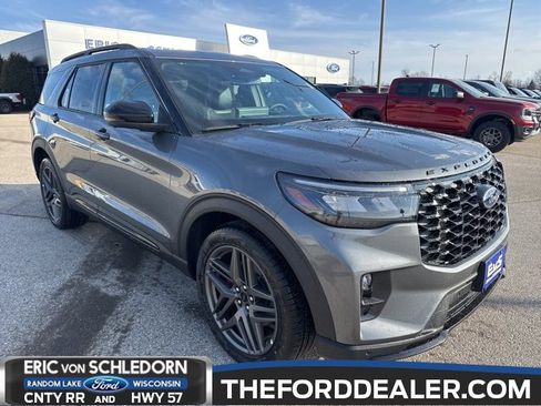 New 2026 Ford Explorer ST image 1