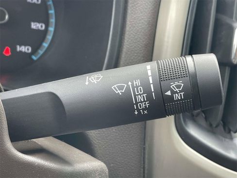 Used 2022 GMC Canyon Denali image 23