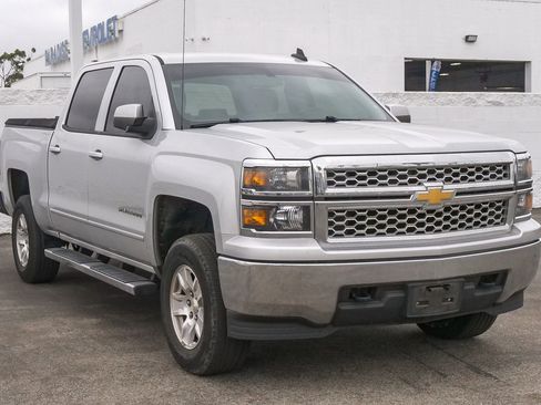 Used 2015 Chevrolet Silverado 1500 LT w/ LT Fleet Plus Package AWD/4WD image 3
