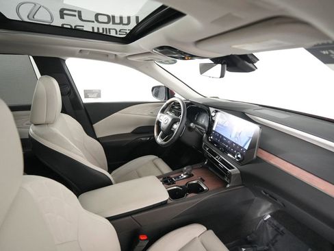 Certified 2023 Lexus RX 350 FWD w/ Cold Area Package image 20