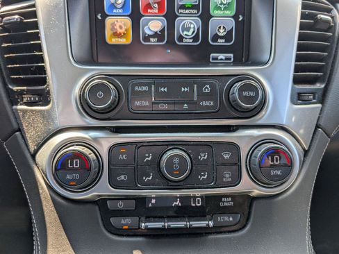 Used 2020 Chevrolet Tahoe LS w/ Enhanced Driver Alert Package AWD/4WD image 16