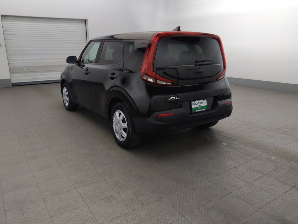 Used 2020 Kia Soul LX FWD image 5