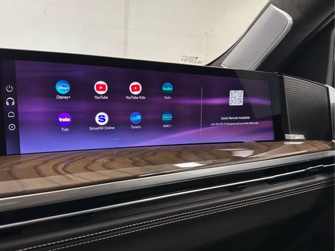 Used 2026 Cadillac Escalade Platinum Sport w/ LPO, ONYX Package AWD/4WD image 42