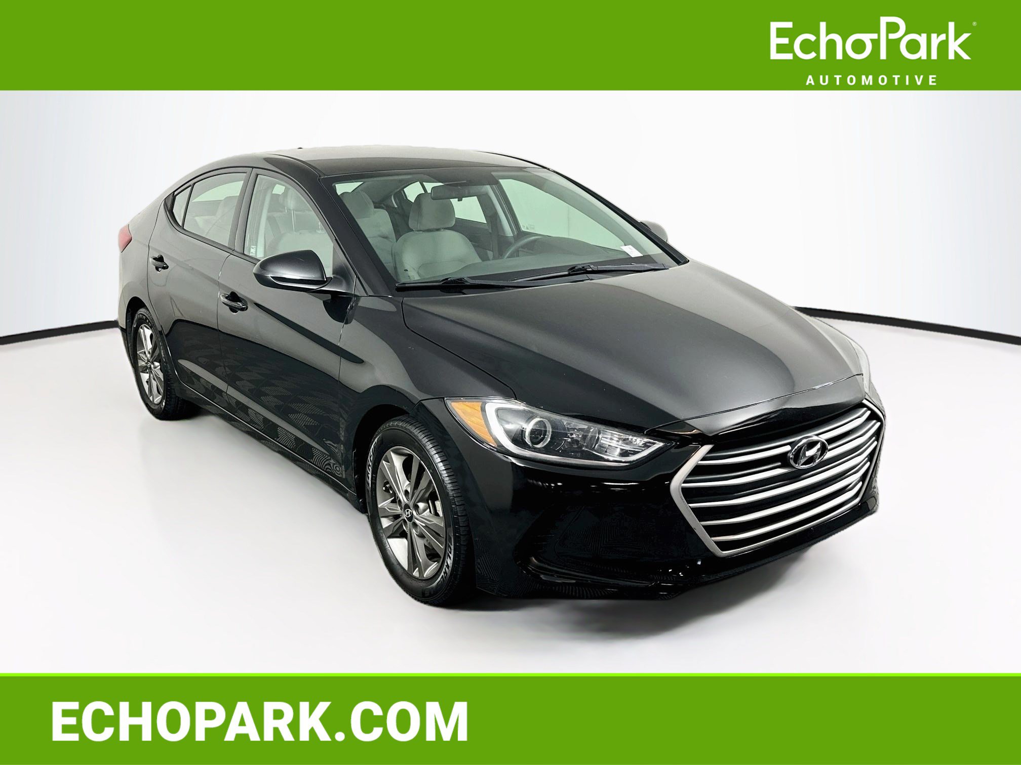 Used 2017 Hyundai Elantra SE FWD image 1