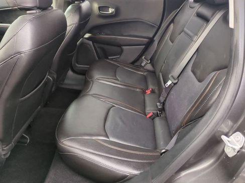 Used 2018 Jeep Compass Limited w/ Navigation Group image 19