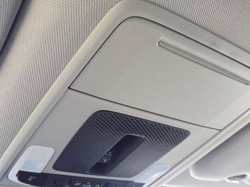 Used 2023 Honda CR-V EX-L image 28