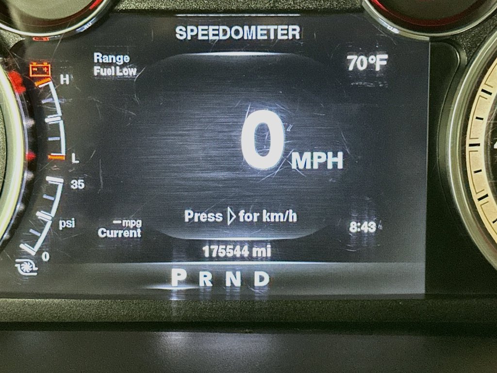Used 2014 RAM 3500 Laramie AWD/4WD image 15