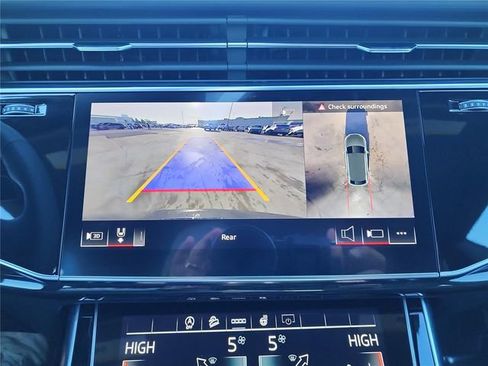 New 2026 Audi Q8 Premium Plus image 19