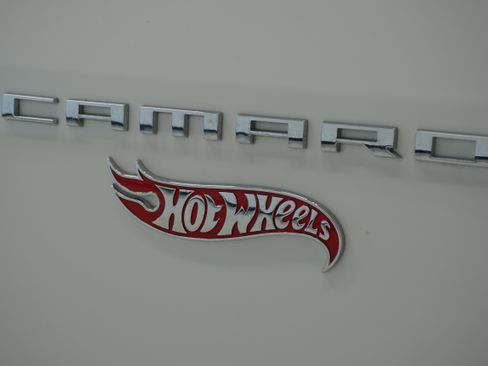 Used 2013 Chevrolet Camaro ZL1 image 9