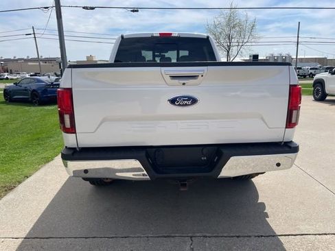 Used 2019 Ford F150 Lariat w/ Equipment Group 502A Luxury AWD/4WD image 11