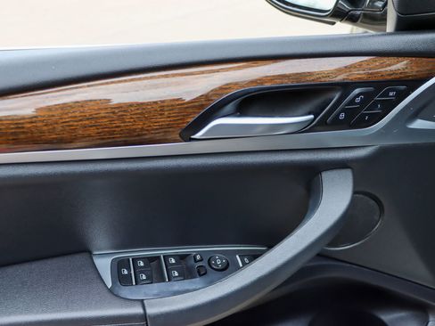 Used 2019 BMW X3 sDrive30i image 16