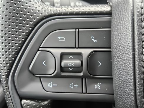 New 2025 Toyota Tundra Platinum AWD/4WD image 11