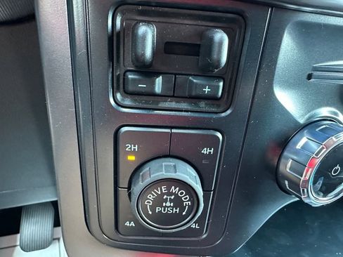 New 2025 Ford F150 Lariat w/ Equipment Group 501A Mid image 10