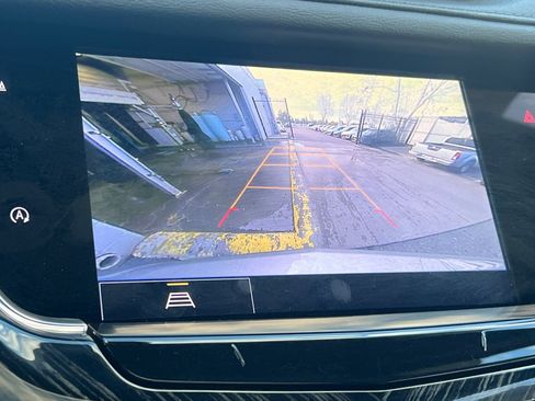 Certified 2025 Cadillac XT6 Premium Luxury image 27