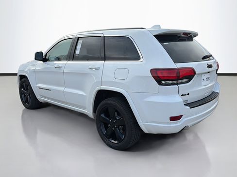 Used 2015 Jeep Grand Cherokee Altitude image 5