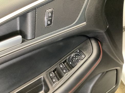 Used 2024 Ford Edge ST-Line AWD/4WD image 15