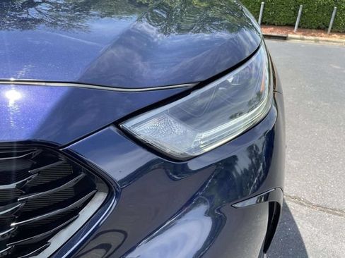 Used 2022 Toyota Highlander XSE AWD/4WD image 43