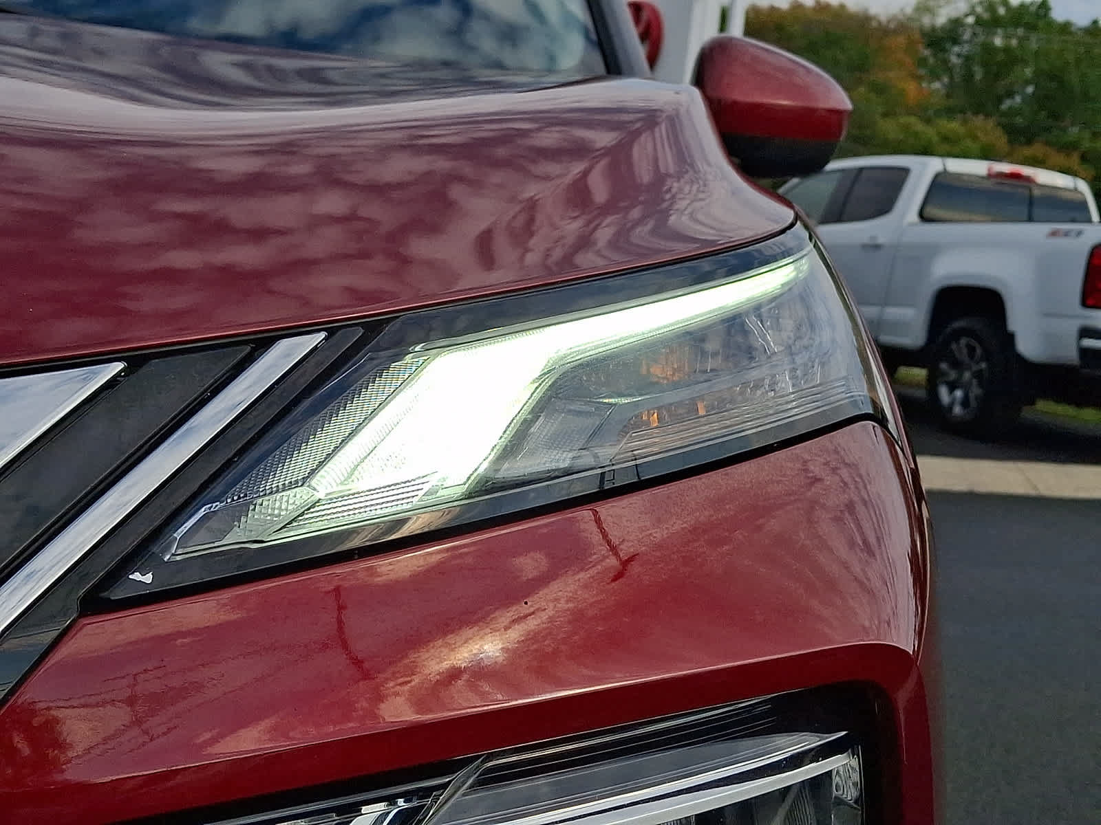 Used 2023 Nissan Rogue SV AWD/4WD image 10