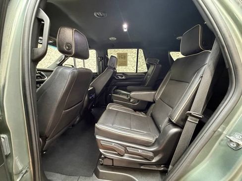 Used 2024 Chevrolet Tahoe Premier RWD image 13
