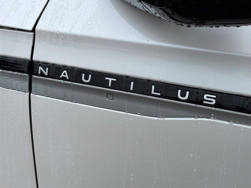 New 2026 Lincoln Nautilus Reserve AWD/4WD image 30