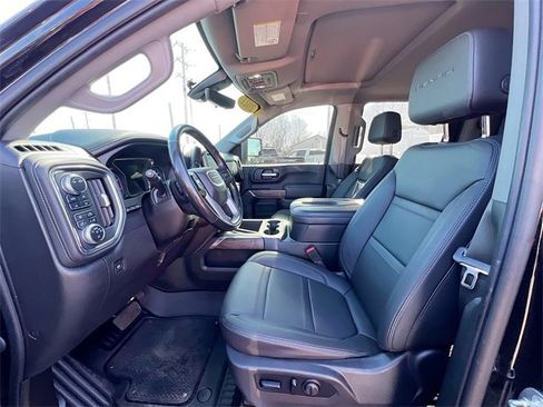 Used 2021 GMC Sierra 3500 Denali w/ Denali Black Diamond Edition image 10