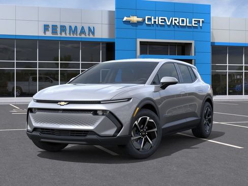 New 2026 Chevrolet Equinox EV LT FWD image 7