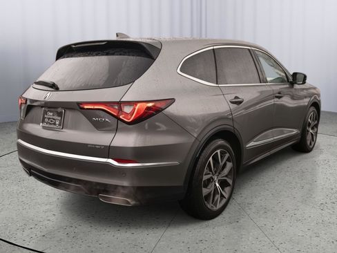 Used 2022 Acura MDX SH-AWD w/ Technology Package image 24