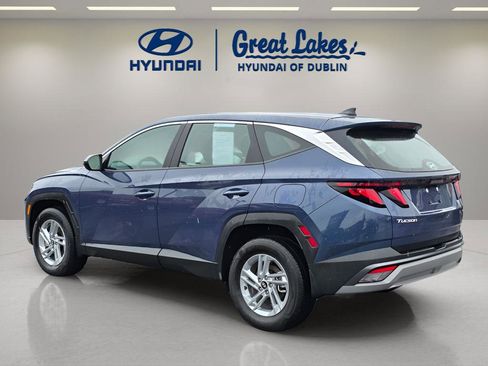 Certified 2025 Hyundai Tucson SE image 3