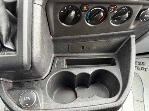 Used 2019 Ford Transit 250 130 Low Roof RWD image 25