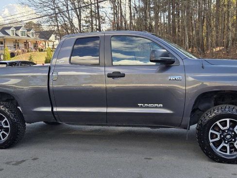 Used 2016 Toyota Tundra SR5 w/ TRD Off Road Package image 4