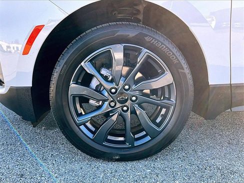 Used 2023 Chevrolet Equinox RS image 7